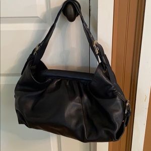Fendi Leather shoulder bag